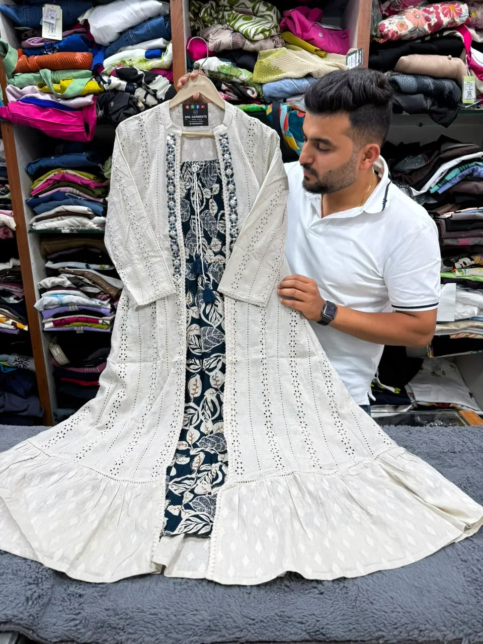 Trendy Middy Cum Flared Kurti  